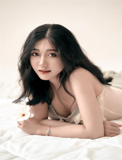 摄影师视觉语言解读总裁夫人升职记冲突的戏剧张力与情节推进 【艺术评论】